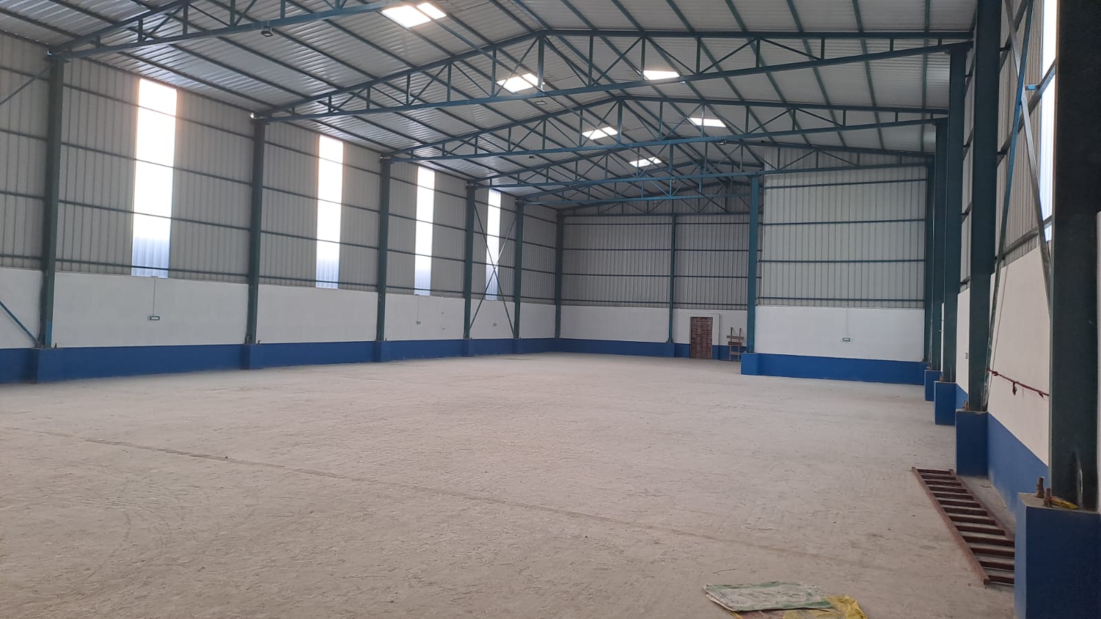 Warehouse rent